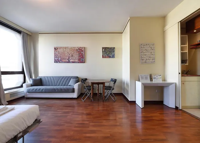 Duomo Luxury Apartment VII